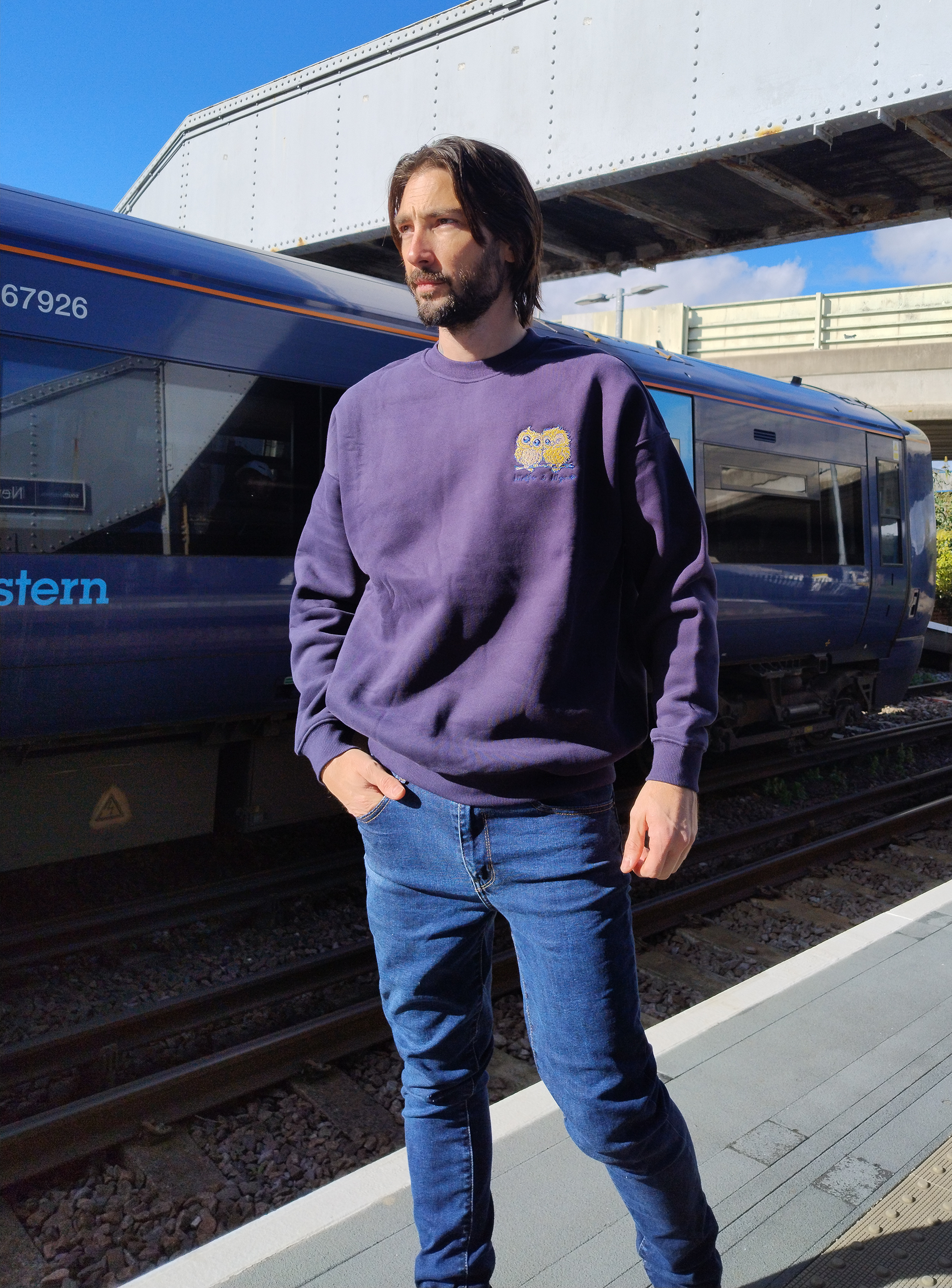 Night Owls Embroidered Sweatshirt Navy