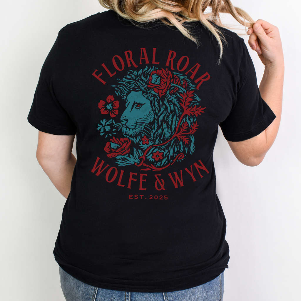Floral Roar Lion with Flower T-shirt Black (Unisex)